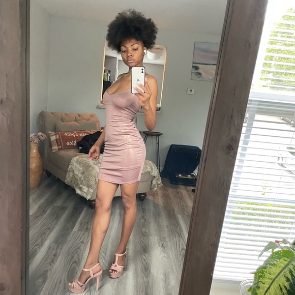 Pale Nude Pink Backless Lace MIDI Dress - Picture 10 of 16